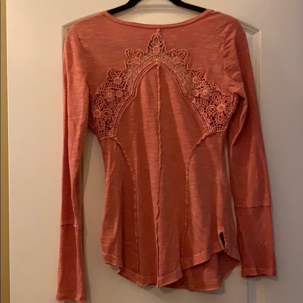 Free people peach Lacey top - Picture 2 of 2